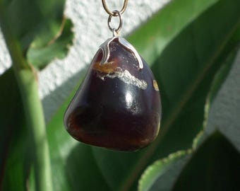 Big Sumatra amber pendant