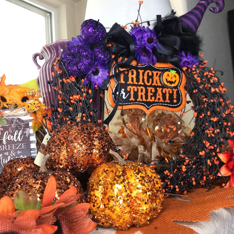 Trick or Treat Halloween Wreath with purple pumpkins and witches hat!