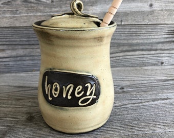 Honey Pot, honeypot handmade pottery honey jar made to order