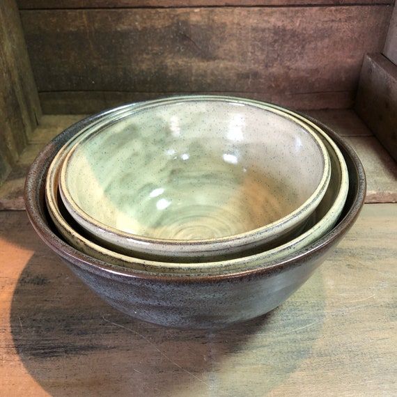 Quinn Handcrafted Stoneware Mixing Bowls - Set of 3