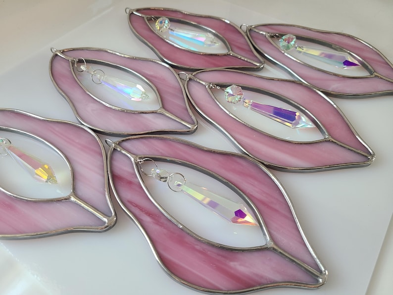 Vulva de cristal, algodón de azúcar, atrapasol de vidrio coloreado, Yoni, 6,25 pulgadas × 3,25 pulgadas imagen 12