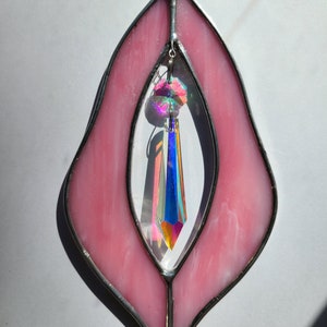 Vulva de cristal, algodón de azúcar, atrapasol de vidrio coloreado, Yoni, 6,25 pulgadas × 3,25 pulgadas imagen 2