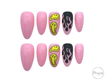 Pink nails, smile face nails, festival nails, emoji nails, smilie face nails, press on nails, designer press on nails,
