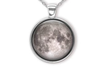 Moon Pendant Necklace