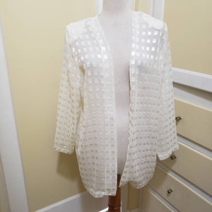 Vintage White Lounging Jacket | Features Squares with Gold Lame Accents | Size 10 | Medium