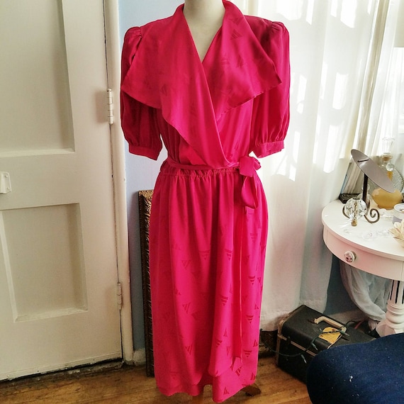 hot pink dress size 14