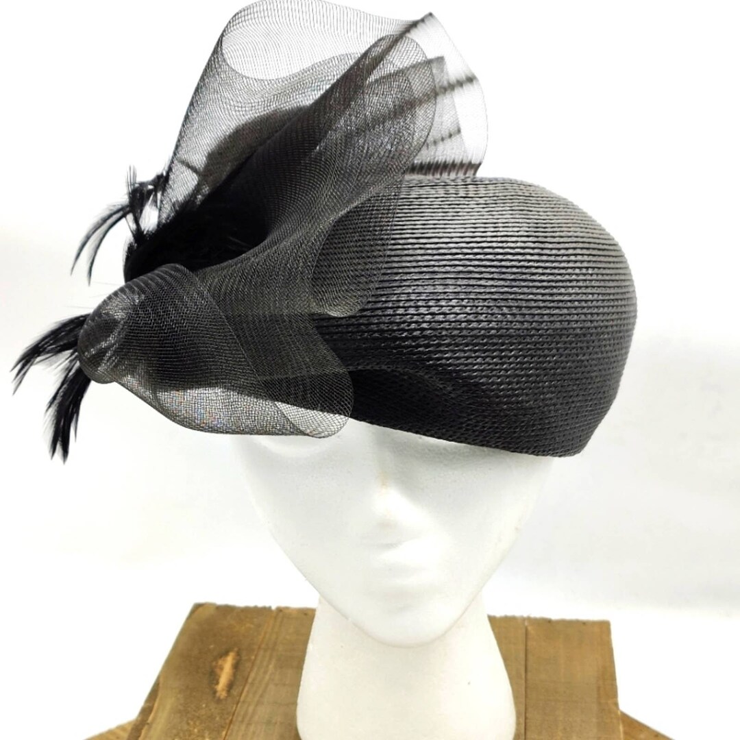 Vintage Straw Hat • by Sandra New York • Black w/ White • 50s/60s Vintage Straw Hat by Sandra New York - Etsy main image 4