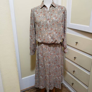 Vintage Skirt Set / Tan Floral / by Evan Picone / Size 6 Petite