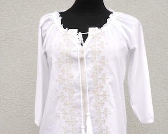 Women's XS blouse peasant. Women's summer shirt. Vintage embroidered blouse. Loose women boho hippie blouse. Women's summer blouse