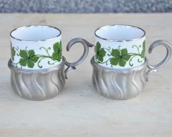 Vintage set of 2 mini tumblers with metal cup holders. Vintage espresso cups. Small coffee mugs. Tumbler holders