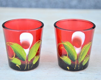 Red Vintage Vodka glass. Floral shot glass. Painted vintage shot glass. Retro shot glass. Vintage drinking glass. Decorated bar glass