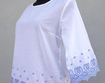 Chemisier brodé femme M. Chemise d'été en coton bleue/blanche. Chemise femme à manches courtes. Blouse style paysanne. Vêtements d'été femme vintage