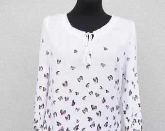 Blusa con estampado de mariposas para mujer, talla M. Blusa campesina de verano para mujer. Camisa de manga larga para mujer. Top vintage para mujer.