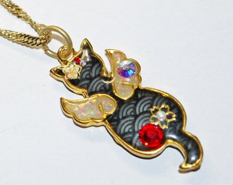 Collier cat, collier en résine, collier pendentif, collier modèle unique, collier japonais, collier kawaii, collier swarovski