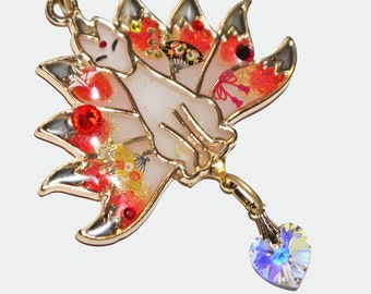 Collier renard, collier en résine, collier pendentif, collier modèle unique, collier japonais, collier kawaii, collier swarovski