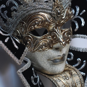Jester Mask with Collar - Back and Gold Joker - Wall-decoration- Venetian Mask - Full Face Venetian Mask (F55 Nero oro musica argento)