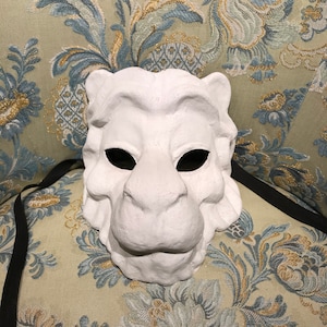 Venezianische Löwenmaske