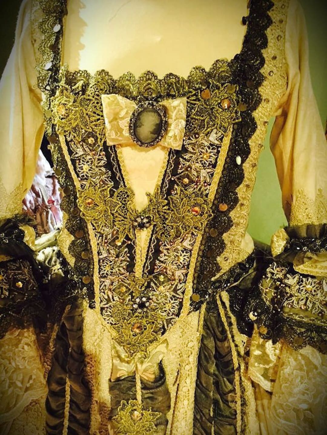 Historical Costume for Women Complete Historical Costume From 1700