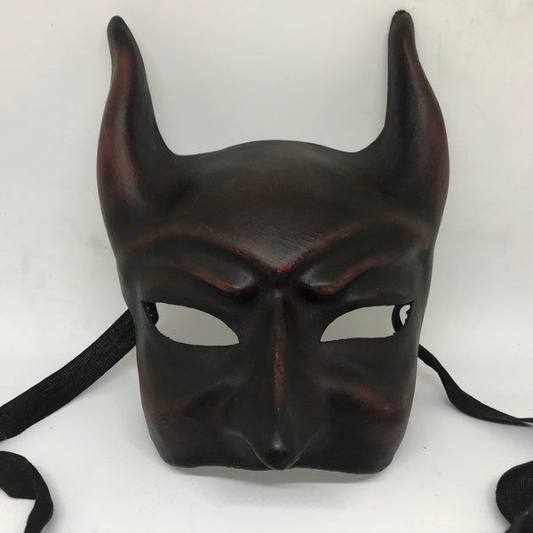 Demi Face Devil Mask.