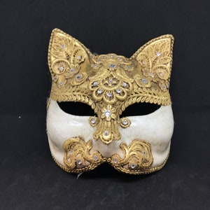 Venetian Mask,Cat Macramè lace,SA06 Gold Leaf/SA05 Silver Leaf