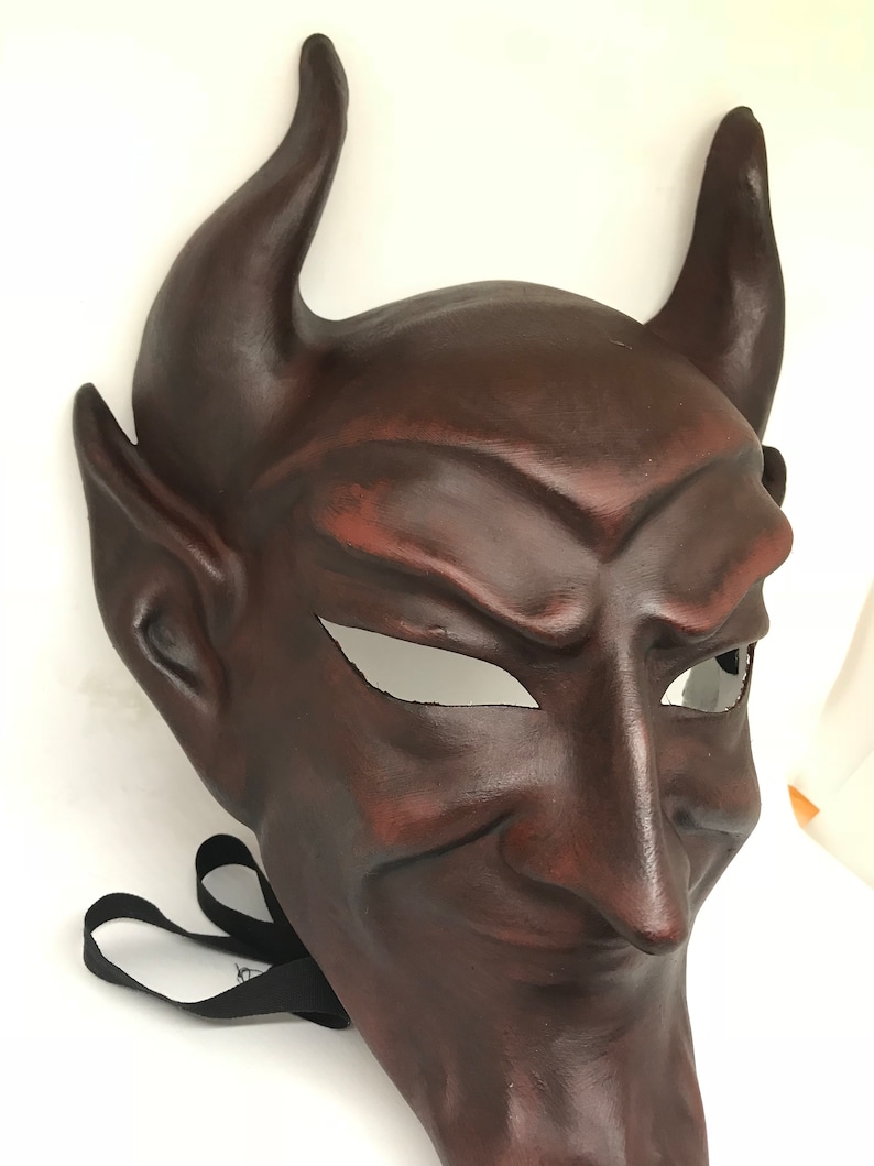 masque de diable image 3