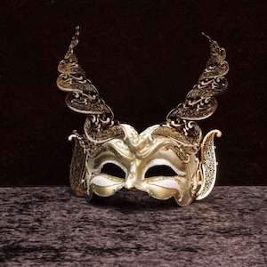 Maschera veneziana,Mezzo Diavolo,Maschera originale
