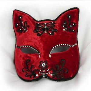 Venetian Velvet Cat Mask S29/S30/S31