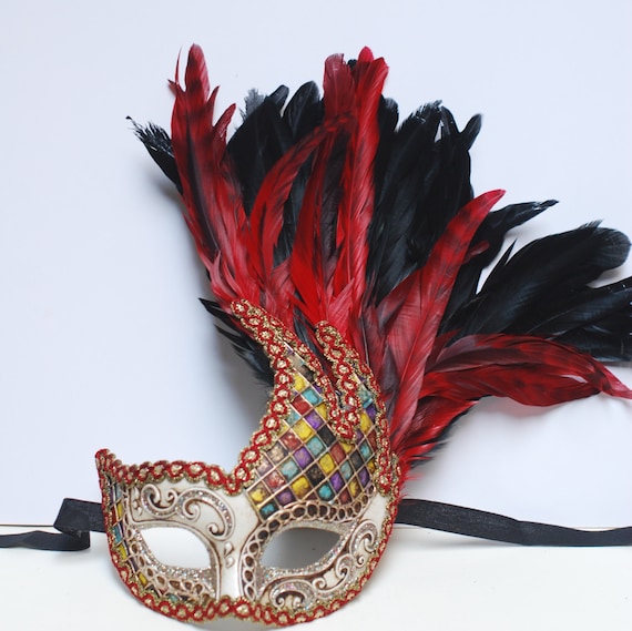 Harlequin Eyemask With Side Feather Eye Masks Female Harlequin Eyemask With Side Feather Eye Masks Female