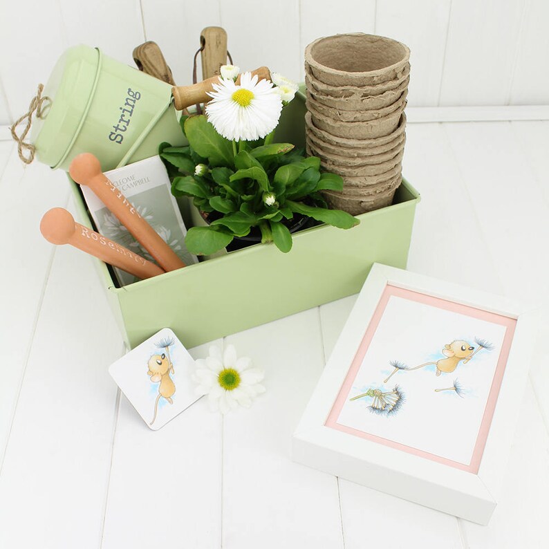 teenage girl sister girls party bag gift niece teen girl Wildlife birthday gift for daughter cute stationery Mouse cute animal Magnet