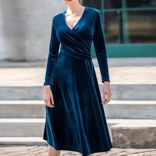 Blue Velvet Dress Long Sleeves Midi 