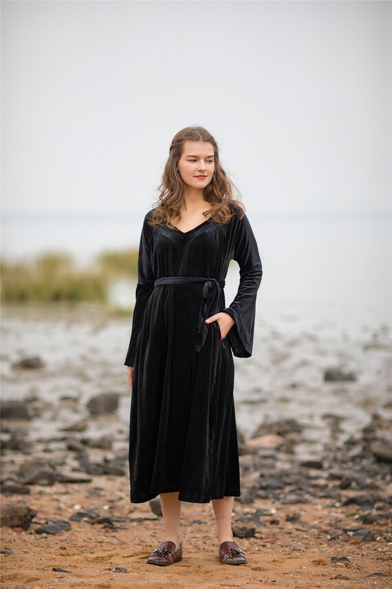 Women s Bell Sleeve Velvet Dress V Neck Long Sleeve Bridesmaid Wedding Winter Velvet Dress Party Dress Loose Plus Size Clothing Pocket R45 Etsy Canada