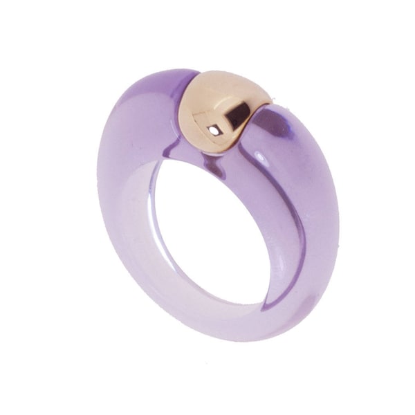 Light purple resin ring