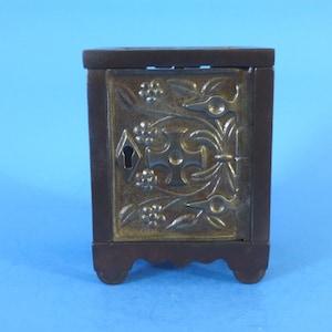Cast Iron &quot;Keylock Safe No. 50&quot; Still Bank  J. & E. Stevens 1896-1924