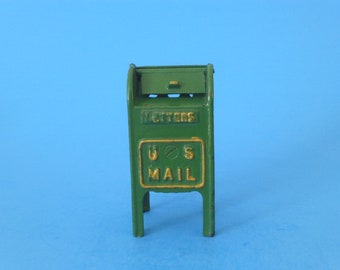 Pristine Cast Iron "Standing Mailbox" Still Bank Hubley 1928
