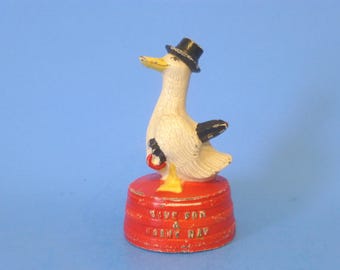 "Gusseisen ""Ente auf Wanne"" Still Bank Hubley 1930-1936."