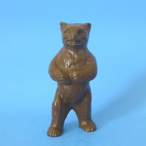 Cast Iron &quot;Mean Standing Bear&quot; Still Bank  Hubley 1906