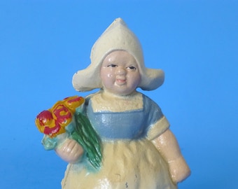 Makelloses Gusseisen „Dutch Girl, das Blumen hält“ Still Bank Hubley 1930