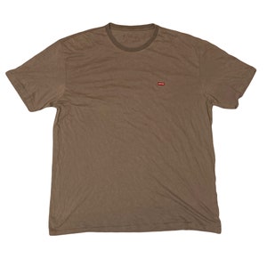 Vintage Y2K Levis drab grey olive muted green plain t-shirt size XL