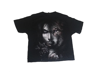 Koszulka w stylu vintage emo z lat 00. pół wilk, pół kobieta, czarny T-shirt, rozmiar XL Koszulka w stylu vintage emo z lat 00. pół wilk, pół kobieta, czarny T-shirt, rozmiar XL