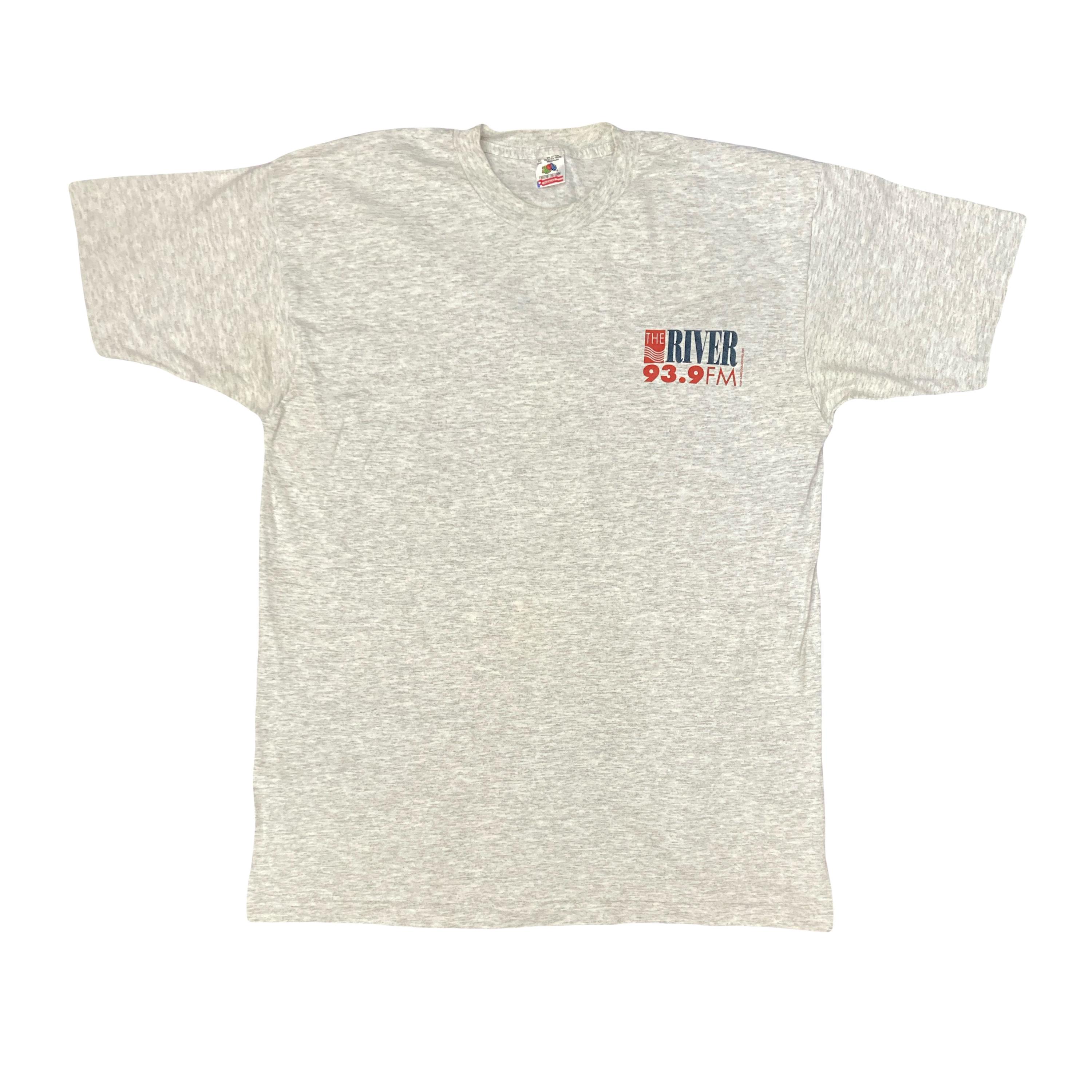 Vintage 90s the River 93.9 FM USA Broadcast Grey Single Stitch T