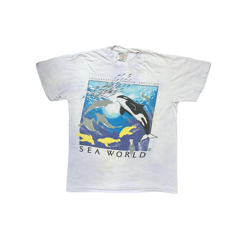 Vintage 90s Seaworld Whale Graphic Single Stitch off -white T-shirt M ...