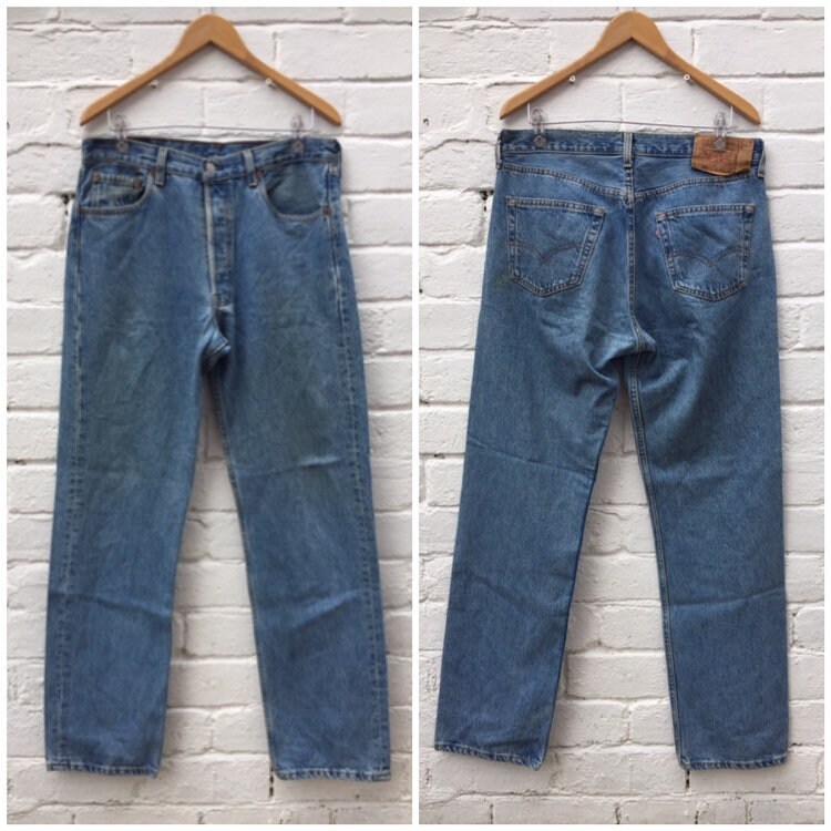 Image of Men’S 90S Vintage Levi’S 501 Mid Blue Denim Jeans Size W34 L32