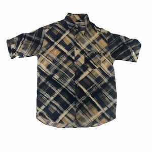 Vintage 90&#39;s beige navy blue Wavy Ugly Check Pattern Abstract Print Shirt size XL
