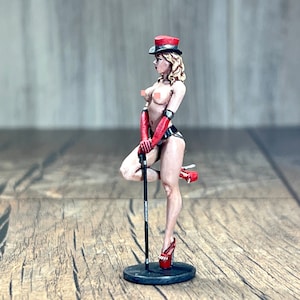 Tabletop Miniature Resin Figure. resin model cabaret dancer.