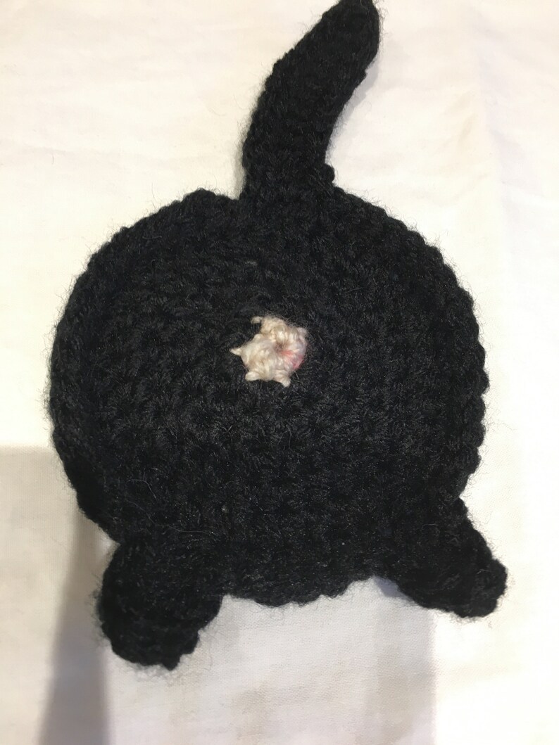 Posavasos de ganchillo con forma de trasero de gato, regalo divertido para amantes de los gatos, posavasos hechos a mano. imagen 5