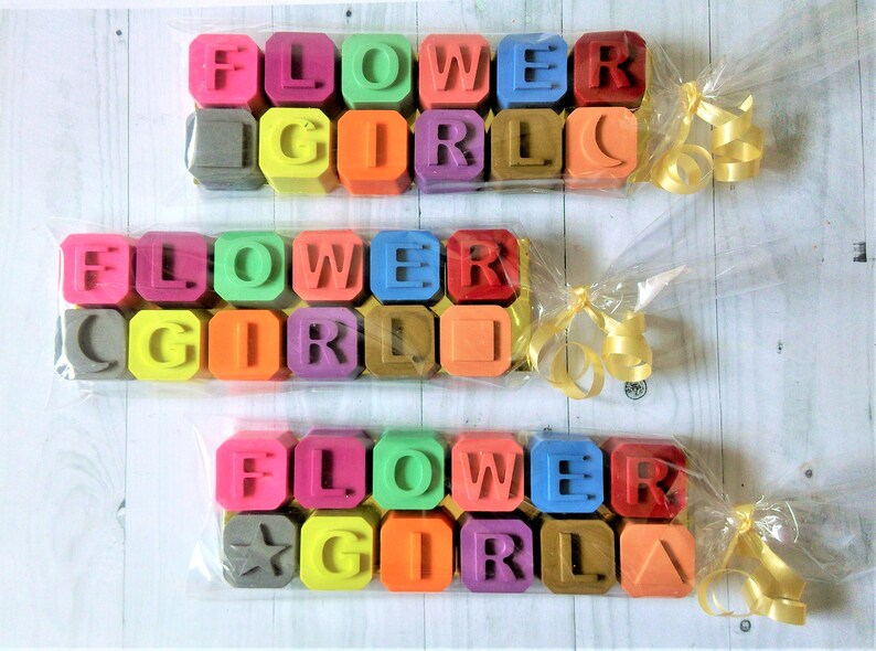 Flower Girl Wedding Favours, Flower Girl Crayons, Kids Wedding Favours, Crayon Gift, Wedding Table Activities 