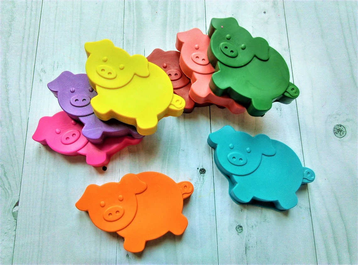 Pig Shaped Crayons Farm Yard Crayons Pig Favours Birthday Etsy