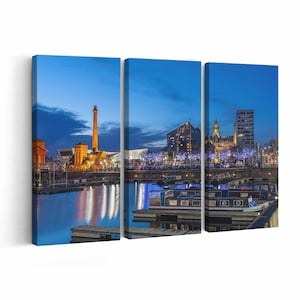 Liverpool Skyline Canvas print || Liverpool Skyline Wall Art || Liverpool Skyline Poster || Liverpool Skyline home decor || Liverpool Skylin