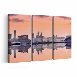 Liverpool Skyline Canvas print || Liverpool Skyline Wall Art || Liverpool Skyline Poster || Liverpool Skyline home decor || Liverpool Skylin