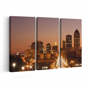 Des Moines Skyline Canvas print || Des Moines Skyline Wall Art || Des Moines Skyline Poster || Des Moines Skyline home decor || Des Moines S